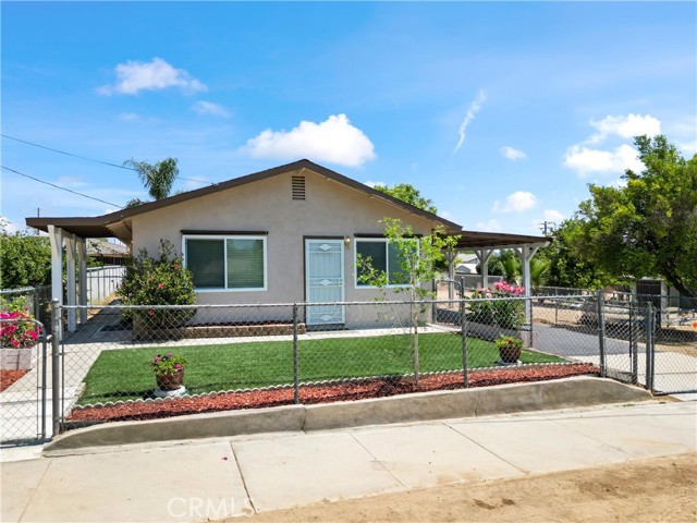 378 Avenue 2, Lake Elsinore CA: https://media.crmls.org/medias/6a8f174e-0873-4fd7-b8b8-85ffda1e0252.jpg