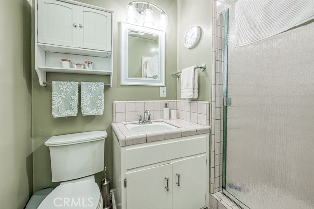 1430 W Bush Street, Lemoore CA: https://media.crmls.org/medias/6a8f367a-3f91-4c0e-9eff-fc8a179fa6ca.jpg