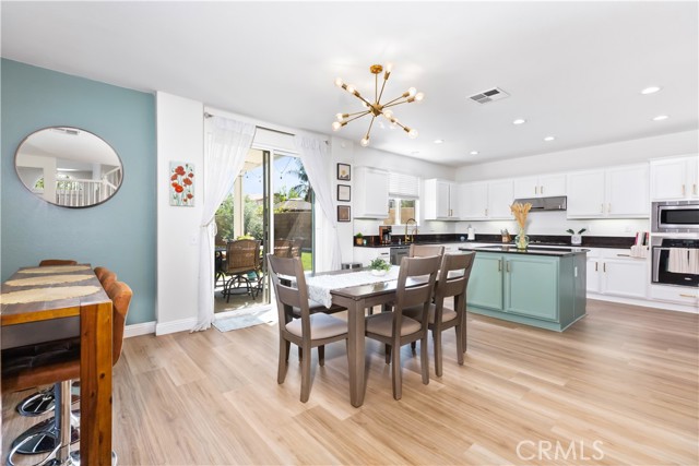 Detail Gallery Image 10 of 49 For 12769 Eastern Shore Dr, Corona,  CA 92880 - 5 Beds | 3 Baths