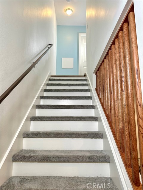 11138 Aqua Vista Street, Studio City CA: https://media.crmls.org/medias/6a8ffd7b-98b0-429d-9e29-b04c219a1365.jpg