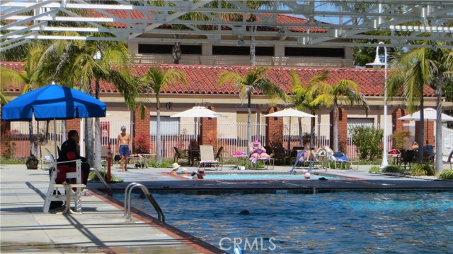 Detail Gallery Image 43 of 46 For 422 Avenida Castilla #D,  Laguna Woods,  CA 92637 - 2 Beds | 1 Baths