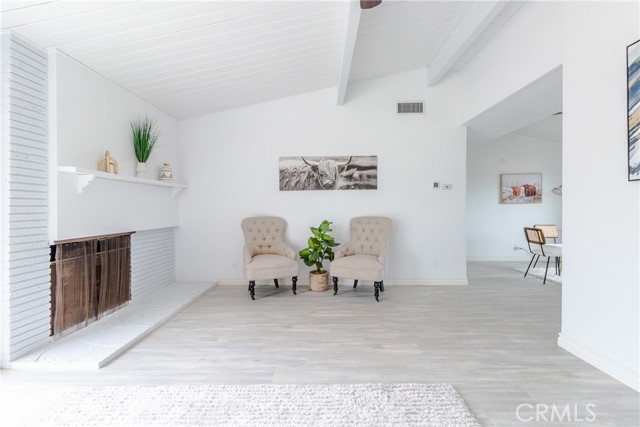 Detail Gallery Image 8 of 25 For 5921 Los Ramos Cir, Buena Park,  CA 90620 - 3 Beds | 2 Baths