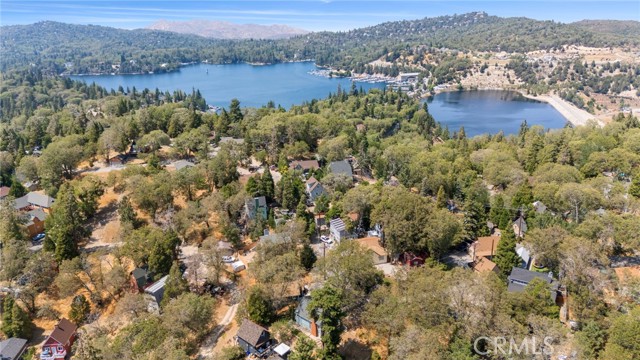 29251 Lake Brook Avenue, Cedar Glen CA: https://media.crmls.org/medias/6a92d3d5-5d7d-46cb-9fca-806b658d9597.jpg