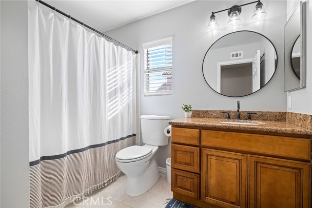 Detail Gallery Image 21 of 38 For 27606 Moonlight Pl, Castaic,  CA 91384 - 3 Beds | 2/1 Baths