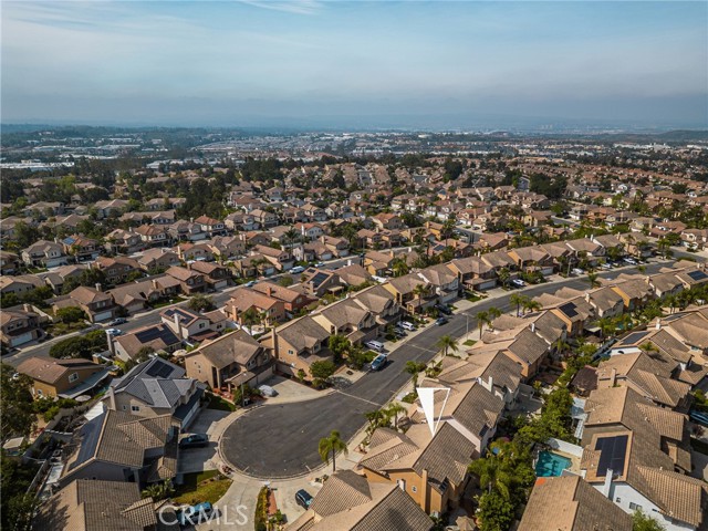 29 Calabria, Lake Forest CA: https://media.crmls.org/medias/6a92e344-e897-44b1-b67f-3fbf0ae3a12c.jpg