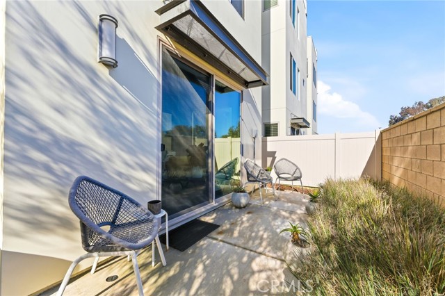 Detail Gallery Image 26 of 35 For 70 Ebb Tide, Newport Beach,  CA 92663 - 3 Beds | 3/1 Baths