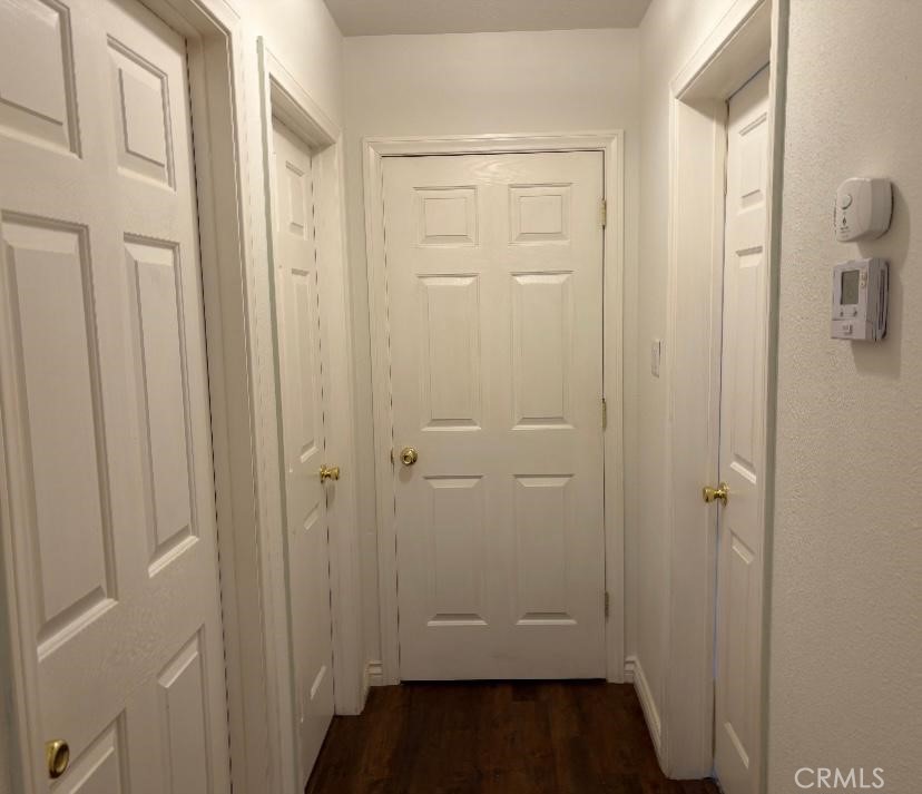 https://media.crmls.org/medias/6a9549b6-a0cc-4289-ab95-73ddf99f77d0.jpg?preset=X-Large