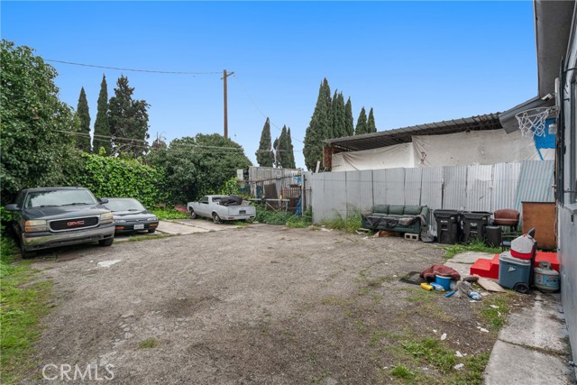 Detail Gallery Image 4 of 24 For 3322 W 63rd St, Los Angeles,  CA 90043 - – Beds | – Baths