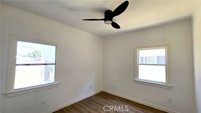 Detail Gallery Image 5 of 9 For 973 N Park #5,  Long Beach,  CA 90813 - 2 Beds | 1 Baths