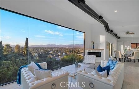 3728 Berry Drive, Studio City CA: https://media.crmls.org/medias/6a97188e-33d9-4603-ac0c-a578ad5c5fc5.jpg