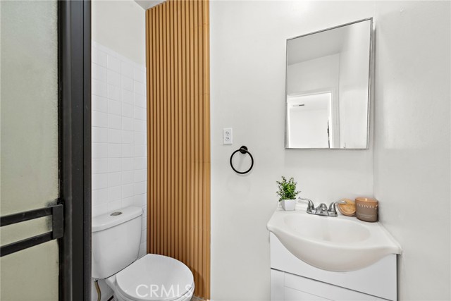 901 W El Repetto Drive, Monterey Park CA: https://media.crmls.org/medias/6a973a86-ee55-4f00-9cba-7656bcc777dd.jpg