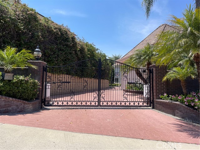 2836 N Kingsgate Drive, Orange CA: https://media.crmls.org/medias/6a974003-b2b0-4e65-b068-978e88746d69.jpg