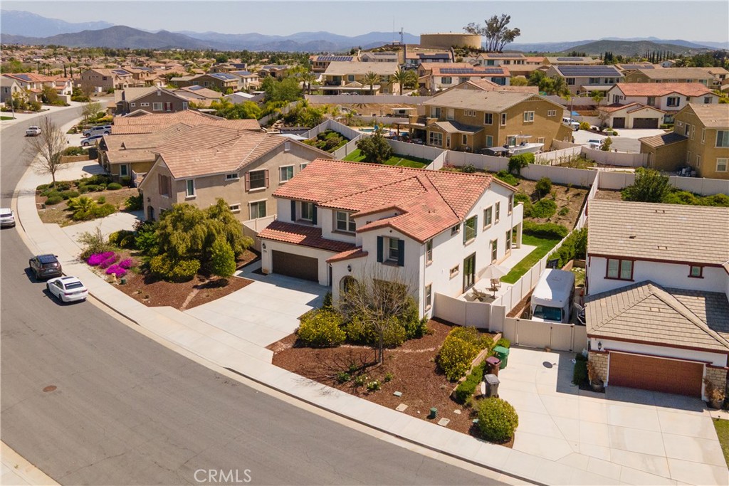 MLS #SW25070441 img 4