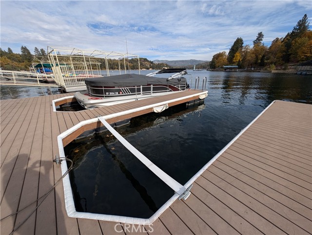 Detail Gallery Image 14 of 24 For 166 N 166 B --Dock, Lake Arrowhead,  CA 92352 - 0 Beds | 0 Baths