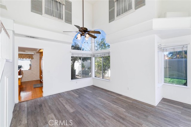 Detail Gallery Image 5 of 33 For 39625 Ranchwood Dr, Murrieta,  CA 92563 - 5 Beds | 3 Baths