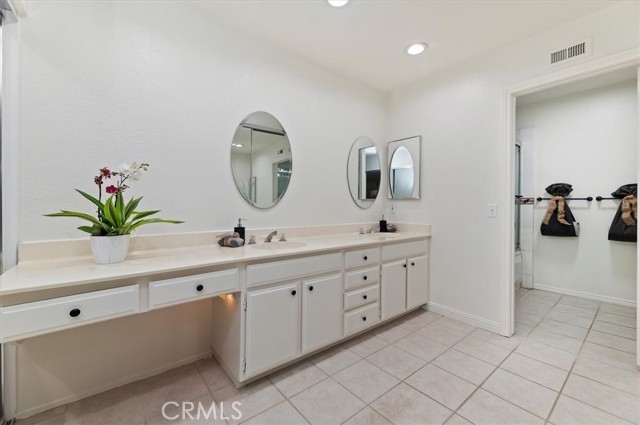 Detail Gallery Image 25 of 47 For 265 S Leandro St, Anaheim,  CA 92807 - 4 Beds | 2/1 Baths
