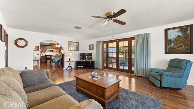 Detail Gallery Image 18 of 34 For 11140 Merino Ave, Apple Valley,  CA 92308 - 3 Beds | 2 Baths