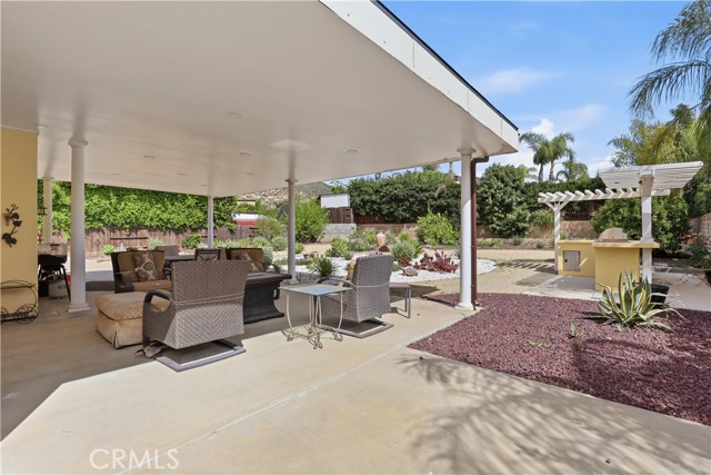 Detail Gallery Image 27 of 42 For 13590 Herrick, –,  CA 91342 - 4 Beds | 5 Baths