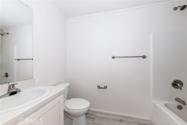 1560 Massachussetts Avenue, Riverside CA: https://media.crmls.org/medias/6a999b17-7b5c-4e6e-9c98-3ca9887cd6be.jpg
