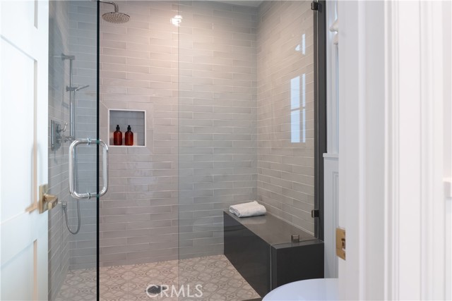 Detail Gallery Image 49 of 59 For 2520 La Condesa Dr, Los Angeles,  CA 90049 - 5 Beds | 6 Baths