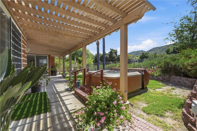 Detail Gallery Image 31 of 37 For 23553 Bending Oak Ct, Murrieta,  CA 92562 - 4 Beds | 2/1 Baths