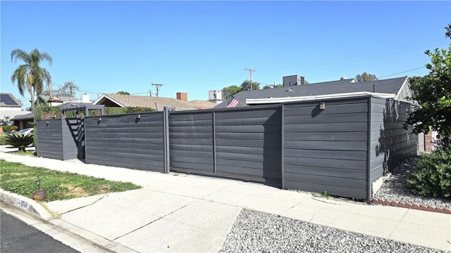 Detail Gallery Image 27 of 29 For 6704 Rhea Ave, Reseda,  CA 91335 - 3 Beds | 2 Baths