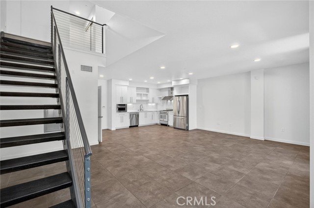 Detail Gallery Image 13 of 55 For 13045 Pacific Promenade #132,  Playa Vista,  CA 90094 - 1 Beds | 1/1 Baths
