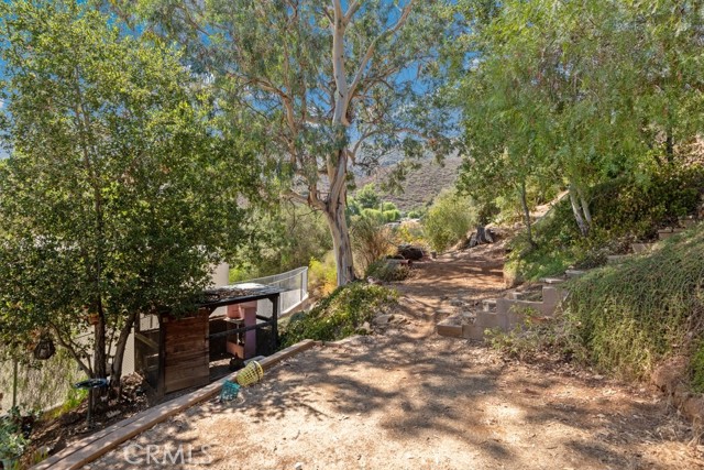 Detail Gallery Image 26 of 34 For 17247 Encina Dr, Lake Elsinore,  CA 92530 - 5 Beds | 2/1 Baths