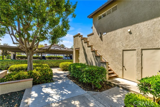 Detail Gallery Image 2 of 19 For 175 via Contento, Rancho Santa Margarita,  CA 92688 - 2 Beds | 2 Baths