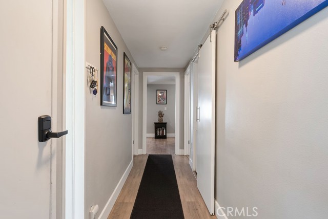 1192 Mitchell Avenue, Tustin CA: https://media.crmls.org/medias/6a9d4921-b9c9-4bf5-8282-6400c10ebd0d.jpg