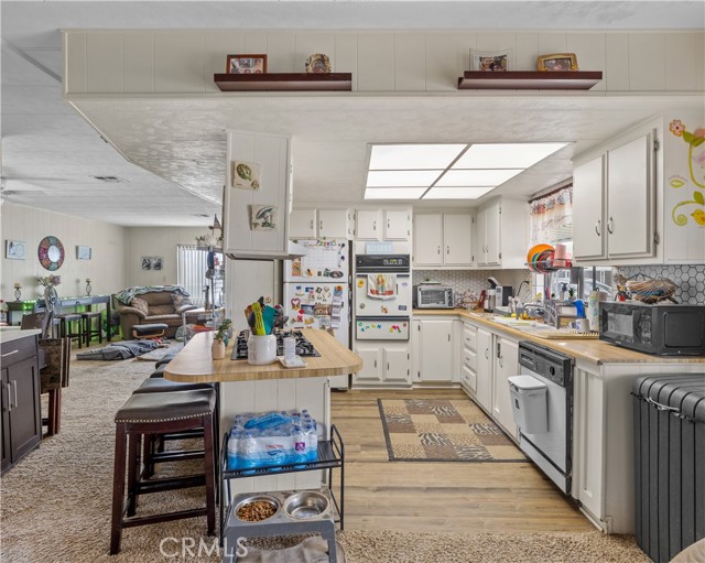 Detail Gallery Image 9 of 26 For 139 Palomar, San Jacinto,  CA 92582 - 2 Beds | 2 Baths