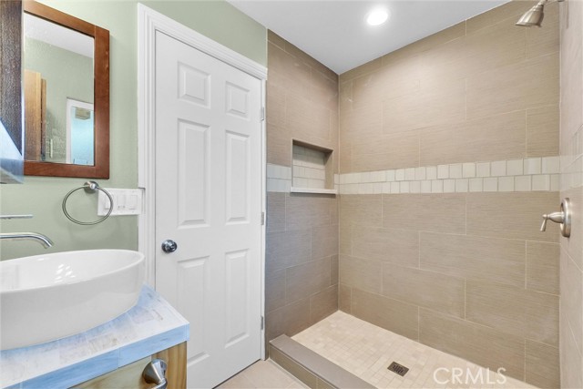 2513 W Occidental Street, Santa Ana CA: https://media.crmls.org/medias/6a9d7437-5eea-49e5-a1e5-ba44846e8b67.jpg