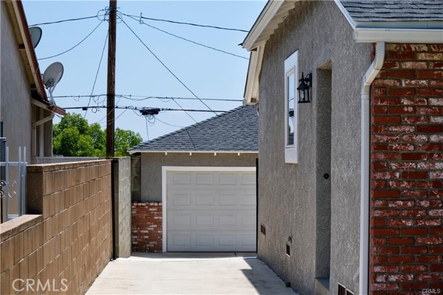2031 Jolley Drive, Burbank CA: https://media.crmls.org/medias/6a9e91dd-d646-4220-985a-a8aa8e59528b.jpg
