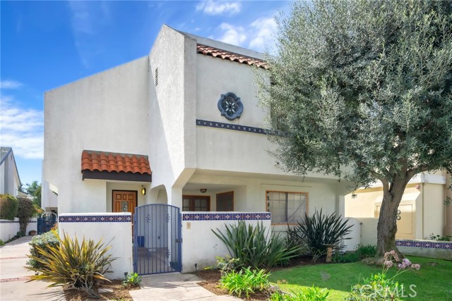 2204 Curtis Avenue, Redondo Beach, California 90278, 3 Bedrooms Bedrooms, ,2 BathroomsBathrooms,Residential,Sold,Curtis,PV22044029