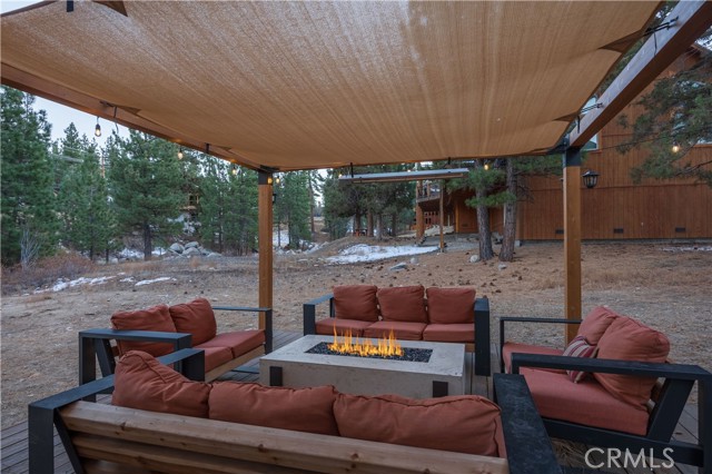325 Stoney Creek Road, Big Bear Lake CA: https://media.crmls.org/medias/6a9eeb96-ed80-4039-975c-02fdf18d9ed9.jpg