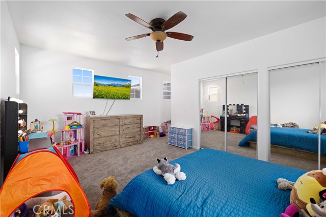 5080 Meadowsweet Drive, Palmdale CA: https://media.crmls.org/medias/6a9f5f11-941b-4126-88c2-06378e59bc53.jpg