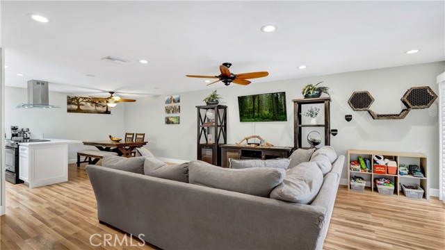 Detail Gallery Image 4 of 33 For 23422 via San Martine, Aliso Viejo,  CA 92656 - 3 Beds | 2 Baths