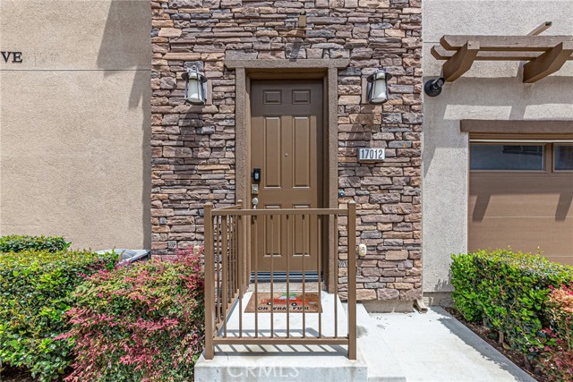 Detail Gallery Image 1 of 1 For 17012 Traditions Way, Yorba Linda,  CA 92886 - 2 Beds | 2/1 Baths