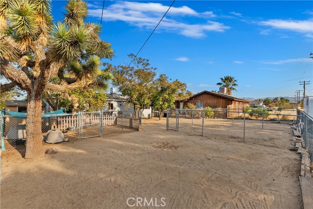 Detail Gallery Image 31 of 38 For 6374 Linda Lee Dr, Yucca Valley,  CA 92284 - 3 Beds | 2 Baths