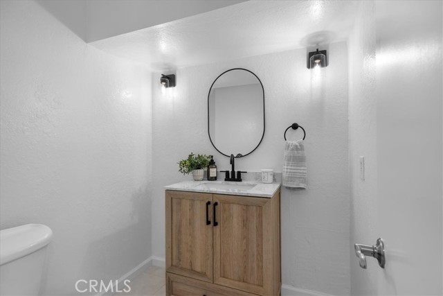 1747 Barry Avenue, Los Angeles CA: https://media.crmls.org/medias/6aa34c25-3005-4a71-b935-66ef97561ebd.jpg