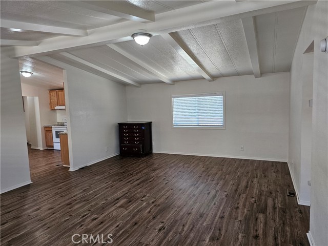 Detail Gallery Image 5 of 41 For 2890 7th St, Clearlake,  CA 95422 - 3 Beds | 2 Baths