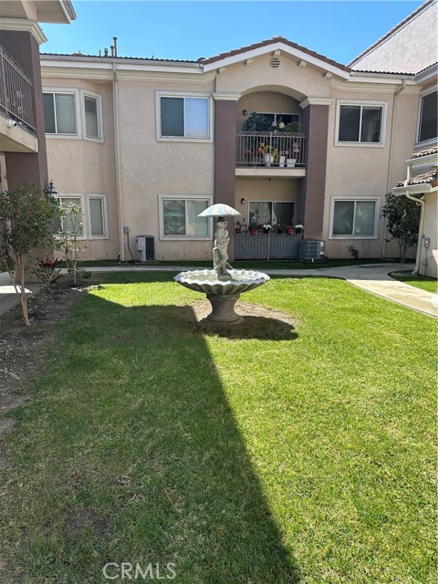 Detail Gallery Image 15 of 31 For 17888 Alburtis #B112,  Artesia,  CA 90701 - 2 Beds | 2 Baths