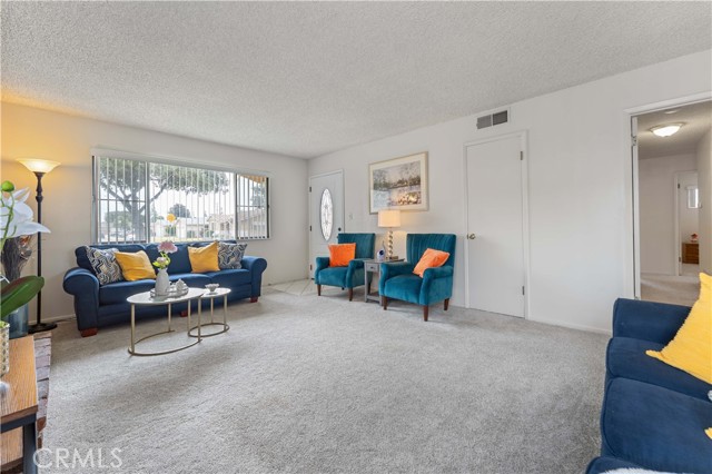 Image 4 of 24 For 20625 Wardham Avenue