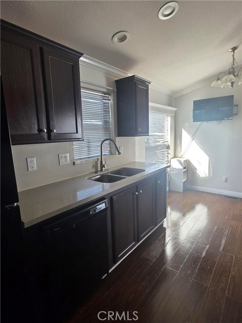 Detail Gallery Image 13 of 15 For 812 N Loren Ave #18,  Azusa,  CA 91702 - 3 Beds | 2 Baths