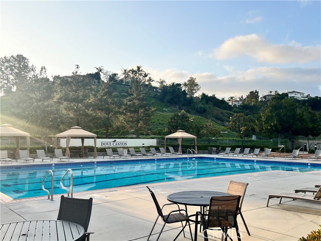 Detail Gallery Image 62 of 62 For 2 Flossmoor, Rancho Santa Margarita,  CA 92679 - 5 Beds | 3 Baths
