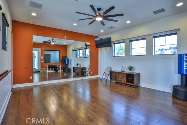 18658 Clubhouse Drive, Yorba Linda CA: https://media.crmls.org/medias/6aa66b32-a483-440b-9543-0b4ea1b90df7.jpg