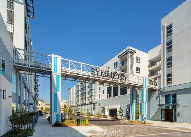 Detail Gallery Image 2 of 26 For 19535 W Nordoff St #35-104,  Northridge,  CA 91324 - 3 Beds | 2/1 Baths