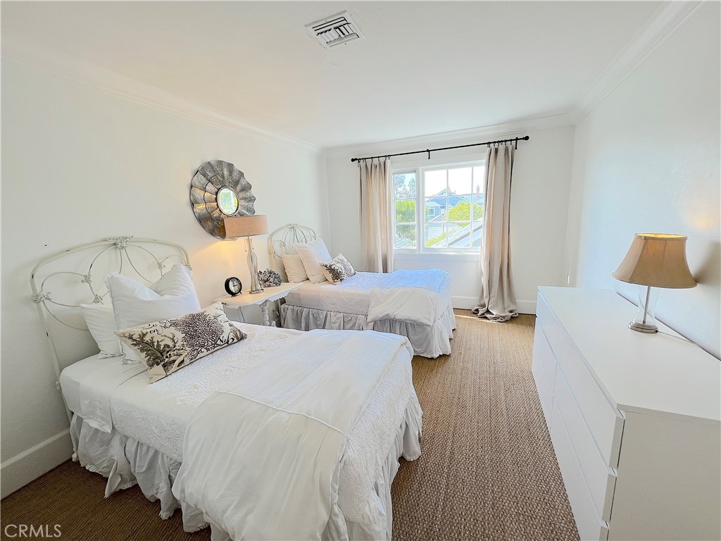 MLS #OC25239987 image #50