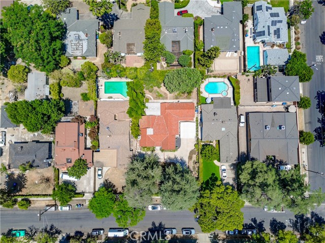 Detail Gallery Image 57 of 58 For 13621 Erwin St, Van Nuys,  CA 91401 - 4 Beds | 3 Baths