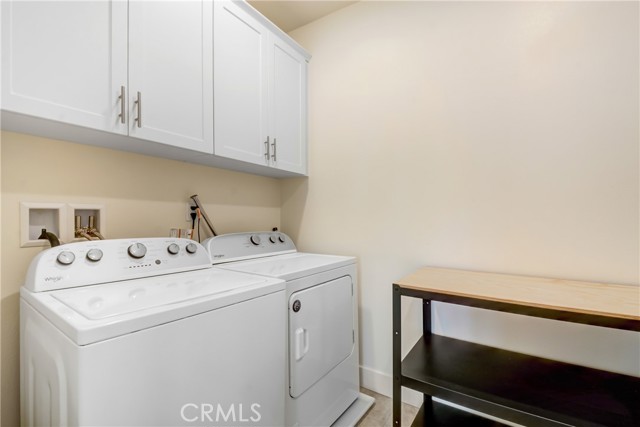 181 Novel, Irvine CA: https://media.crmls.org/medias/6aa98324-e0a0-4ccc-848e-8948f8c5419f.jpg